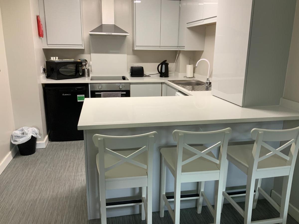 Mays Apartments - 102 Mill Street, Free Parking, 2 Minute Walk To Baltic Market And City Centre - Apartments Sleep 1-10 Guests Liverpool Eksteriør bilde