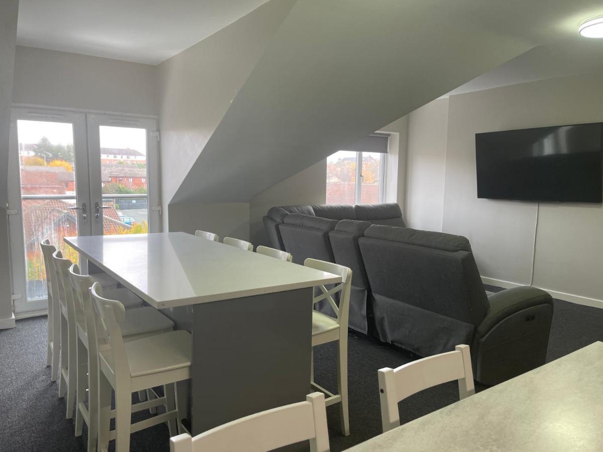Mays Apartments - 102 Mill Street, Free Parking, 2 Minute Walk To Baltic Market And City Centre - Apartments Sleep 1-10 Guests Liverpool Eksteriør bilde