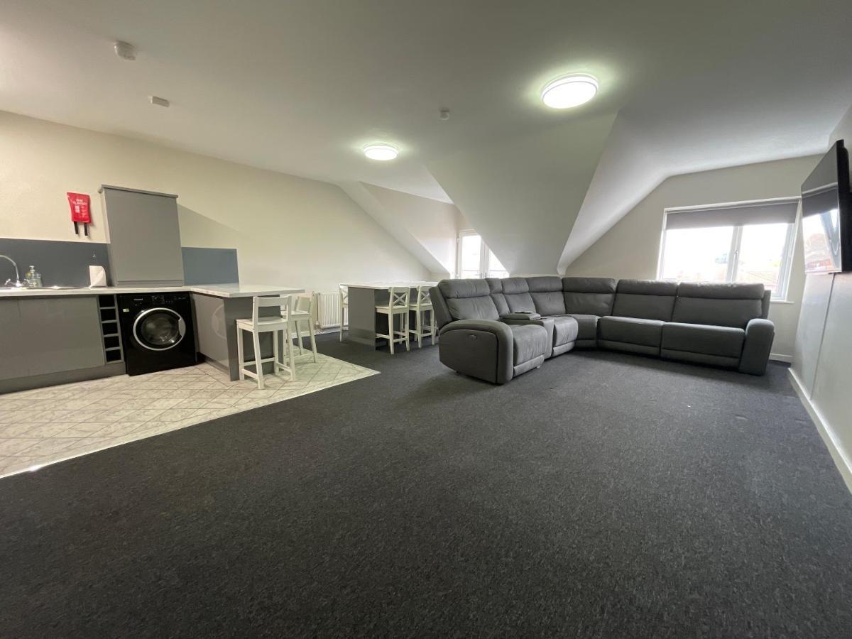 Mays Apartments - 102 Mill Street, Free Parking, 2 Minute Walk To Baltic Market And City Centre - Apartments Sleep 1-10 Guests Liverpool Eksteriør bilde