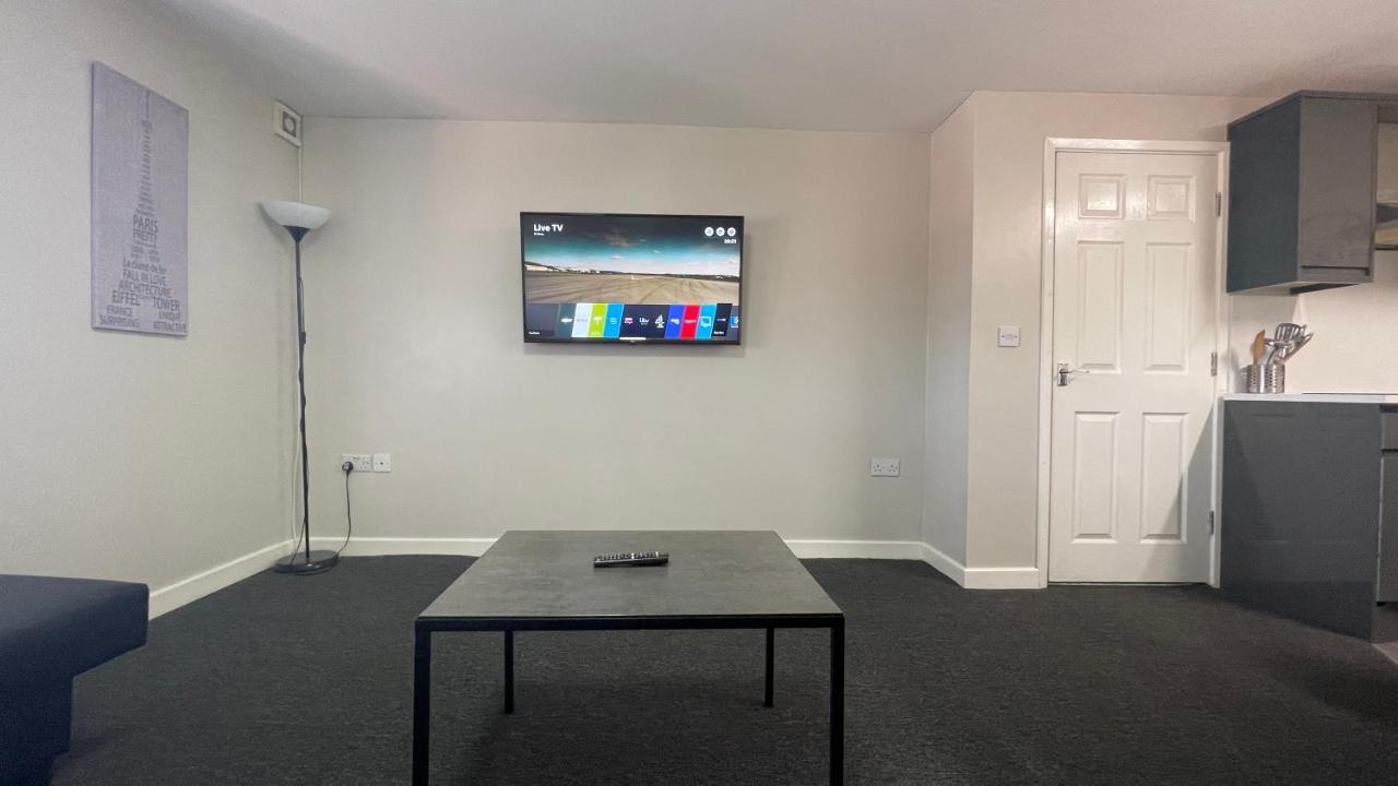 Mays Apartments - 102 Mill Street, Free Parking, 2 Minute Walk To Baltic Market And City Centre - Apartments Sleep 1-10 Guests Liverpool Eksteriør bilde