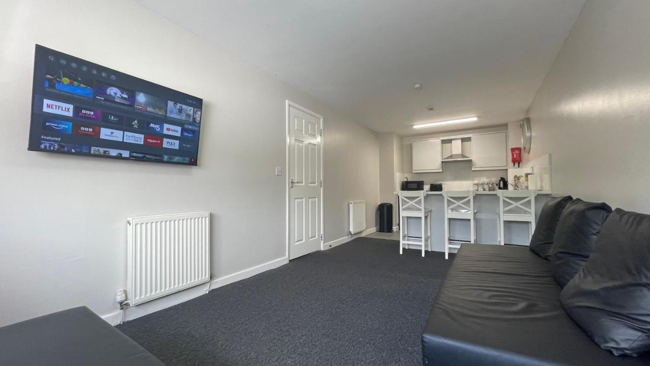Mays Apartments - 102 Mill Street, Free Parking, 2 Minute Walk To Baltic Market And City Centre - Apartments Sleep 1-10 Guests Liverpool Eksteriør bilde