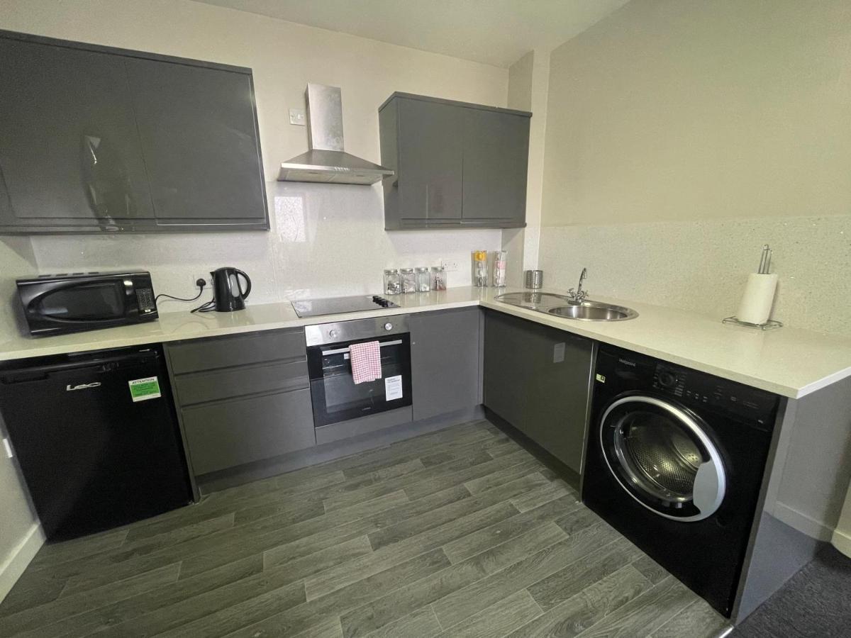 Mays Apartments - 102 Mill Street, Free Parking, 2 Minute Walk To Baltic Market And City Centre - Apartments Sleep 1-10 Guests Liverpool Eksteriør bilde