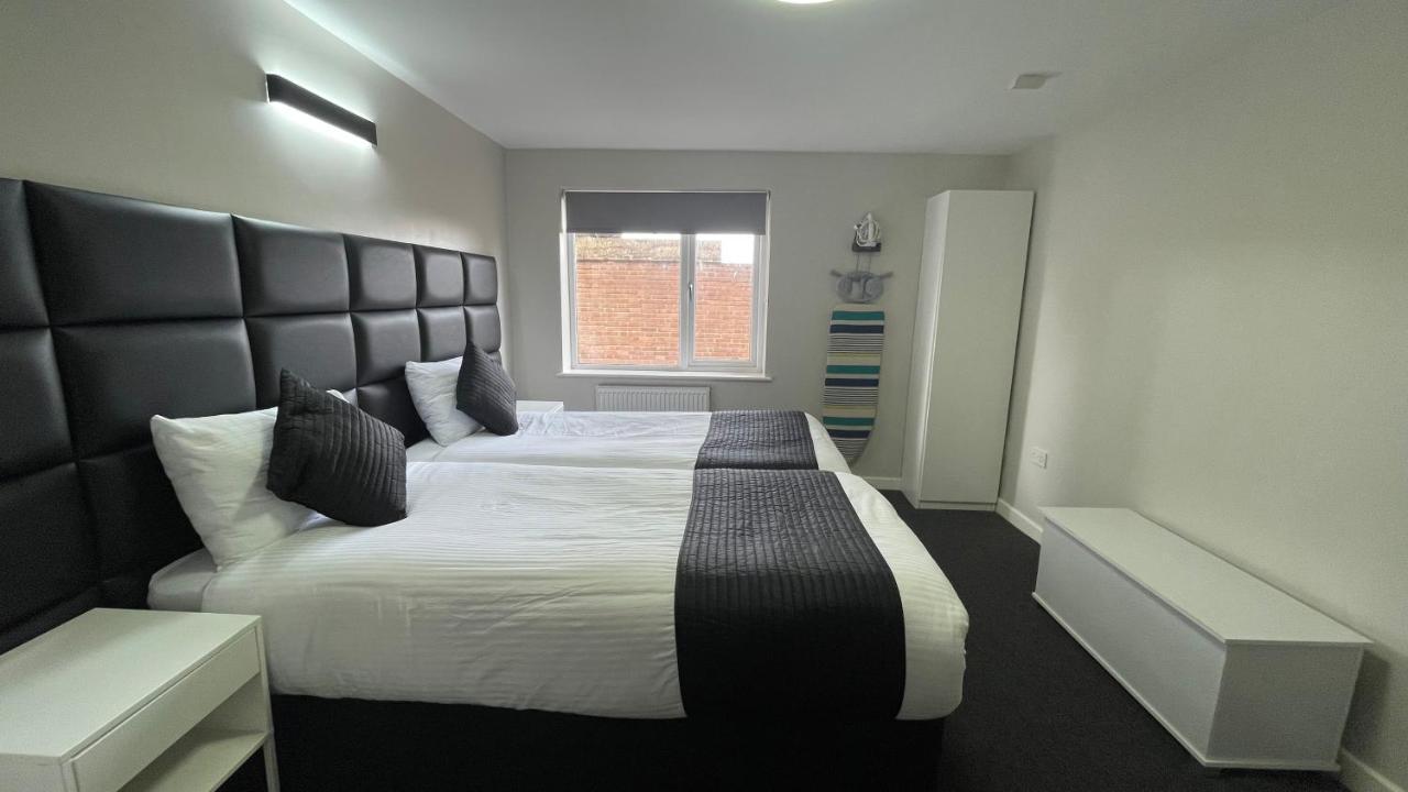 Mays Apartments - 102 Mill Street, Free Parking, 2 Minute Walk To Baltic Market And City Centre - Apartments Sleep 1-10 Guests Liverpool Eksteriør bilde
