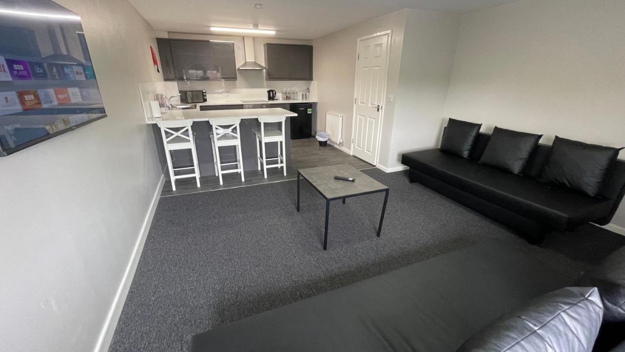 Mays Apartments - 102 Mill Street, Free Parking, 2 Minute Walk To Baltic Market And City Centre - Apartments Sleep 1-10 Guests Liverpool Eksteriør bilde