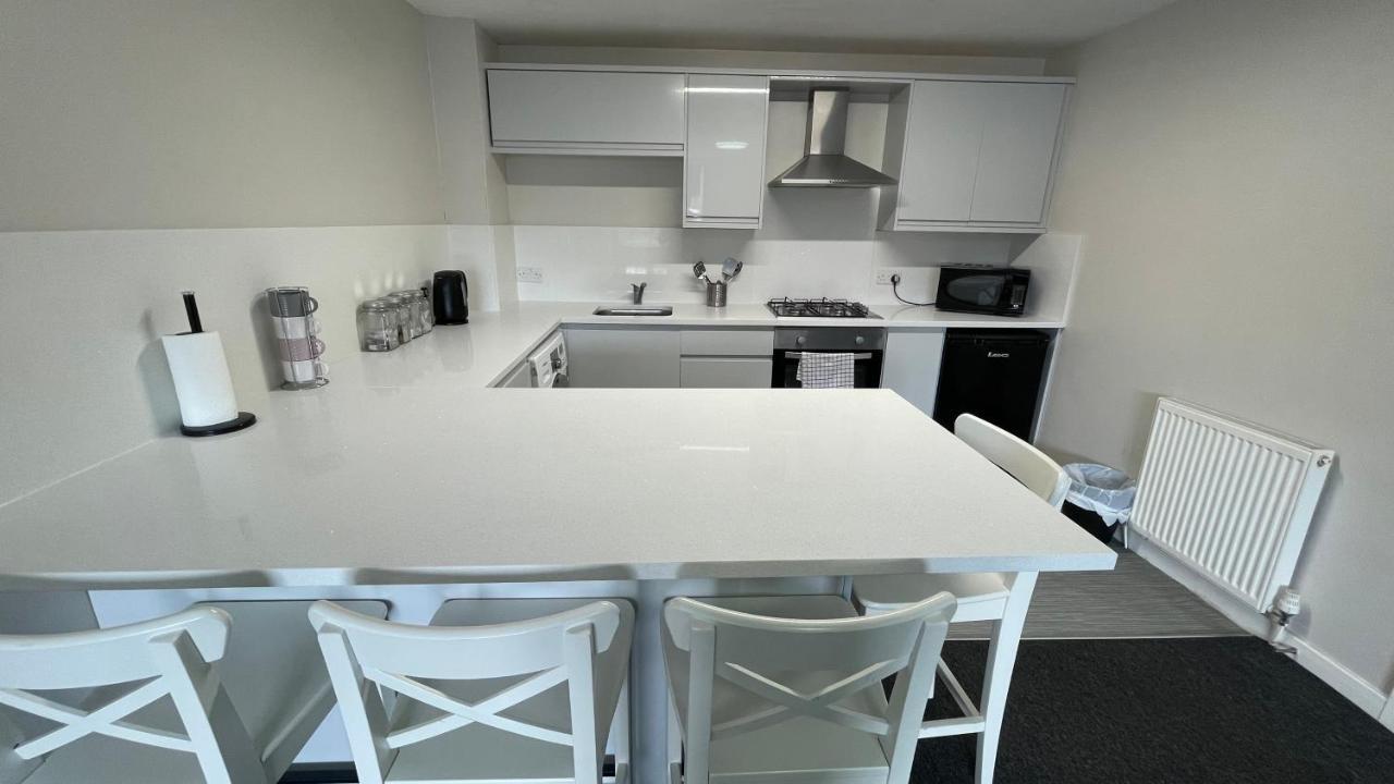 Mays Apartments - 102 Mill Street, Free Parking, 2 Minute Walk To Baltic Market And City Centre - Apartments Sleep 1-10 Guests Liverpool Eksteriør bilde